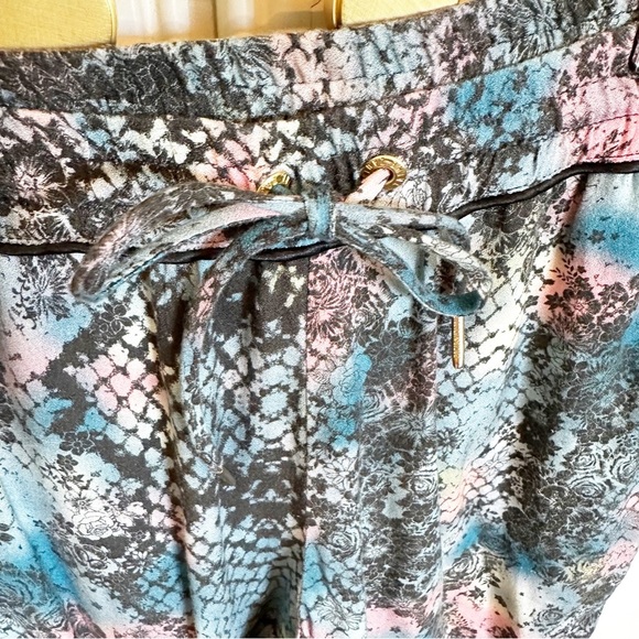 Zadig & Voltaire Women’s Parone Python Flower Pants Multi Camou Rare HTF Blogger - Picture 6 of 13